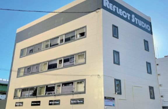 REFLECT RENTAL