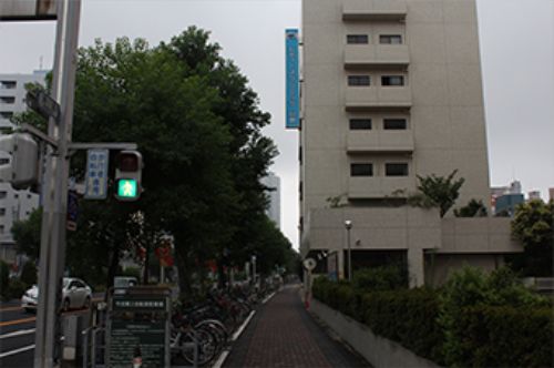 地下鉄東山線「今池」駅4番出口からの道のり3